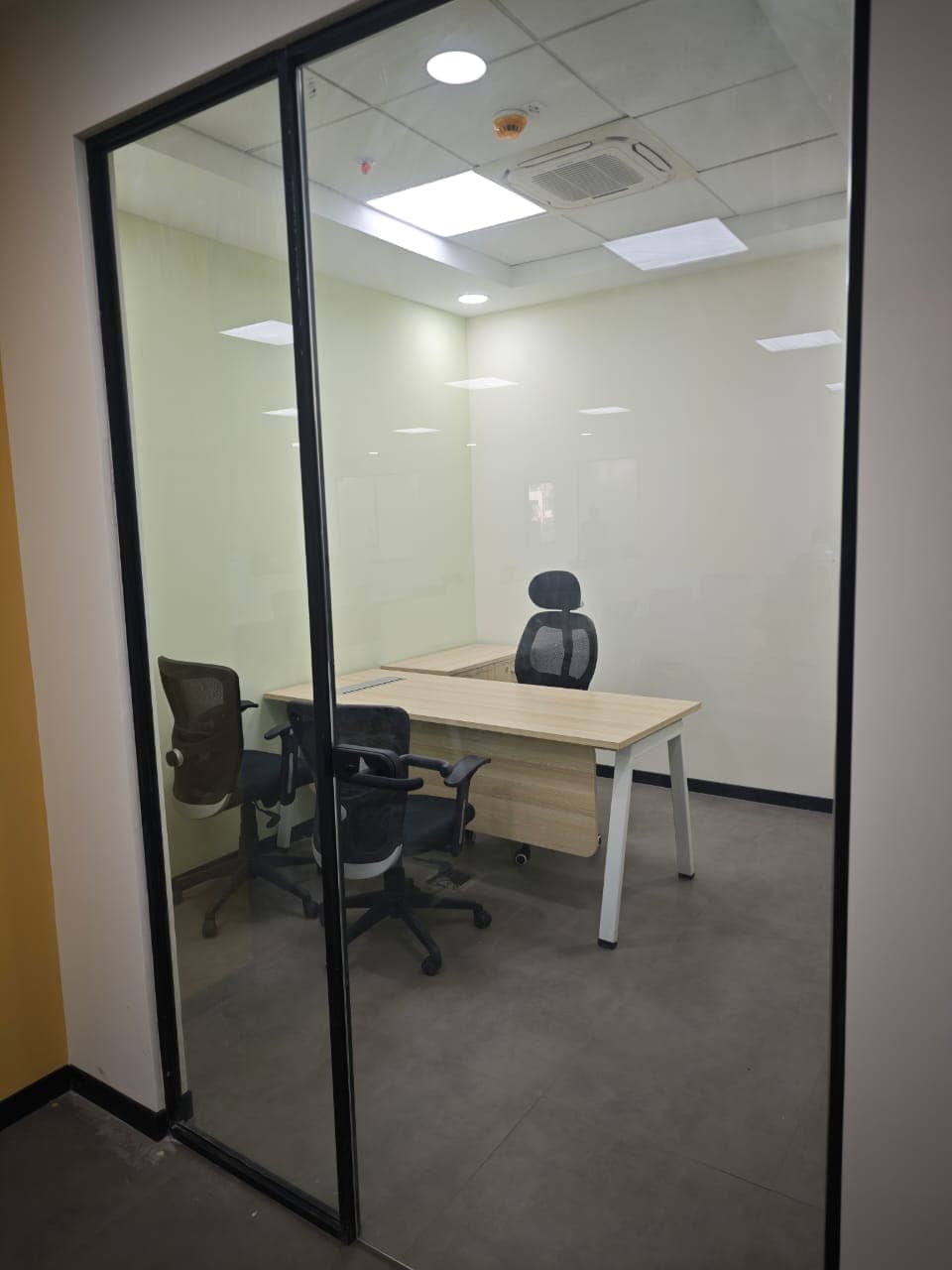 KEC – Vedanta Admin Building — project photo